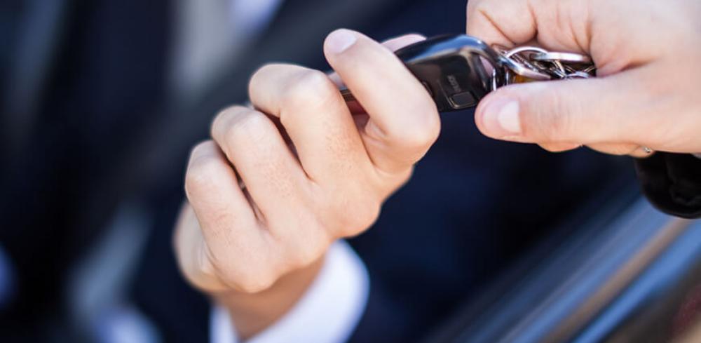 How Digital Platforms Are Changing the Way People Buy Used Cars for Sale