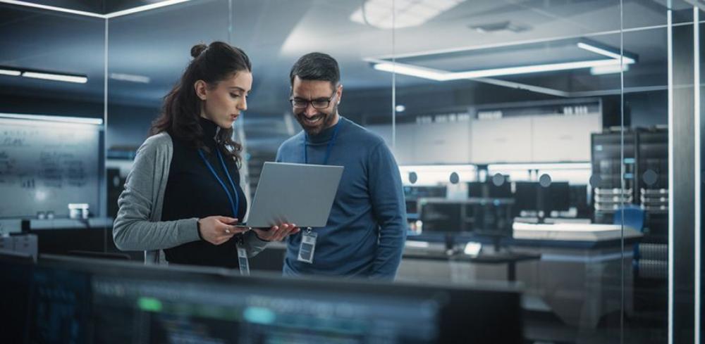 How Implementing Warehouse Management Software Revolutionizes Inventory Tracking